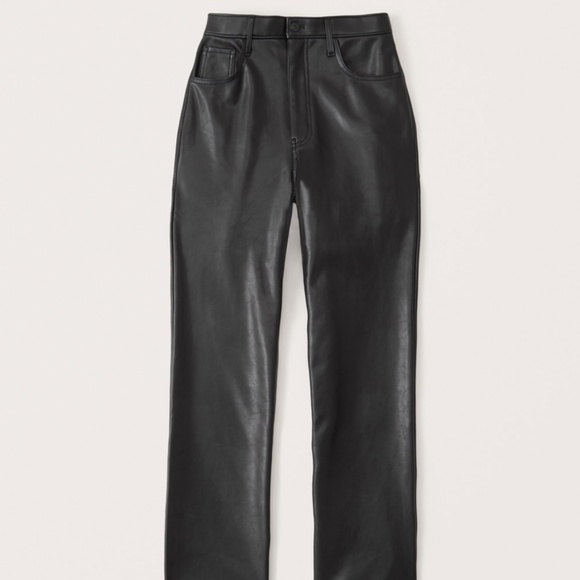 Abercrombie and Fitch Curve Love Black Vegan Leather 90s Straight Pant 29 / 8 S - Picture 1 of 4